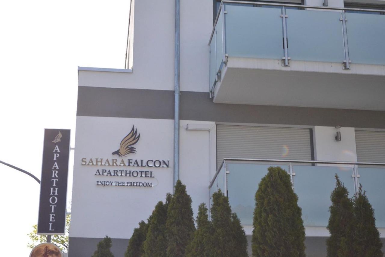 Sahara Falcon Aparthotel Munchen Bagian luar foto